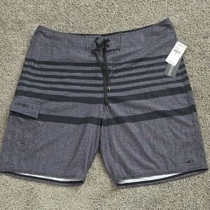 O'Neill Men's Heathered Gray Boardshorts with Black Stripes